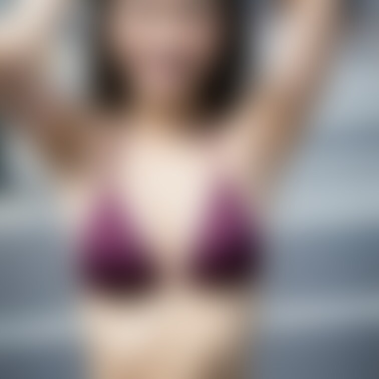 街角人妻ビキニ その1
Street Corner Married Woman Bikini part1
