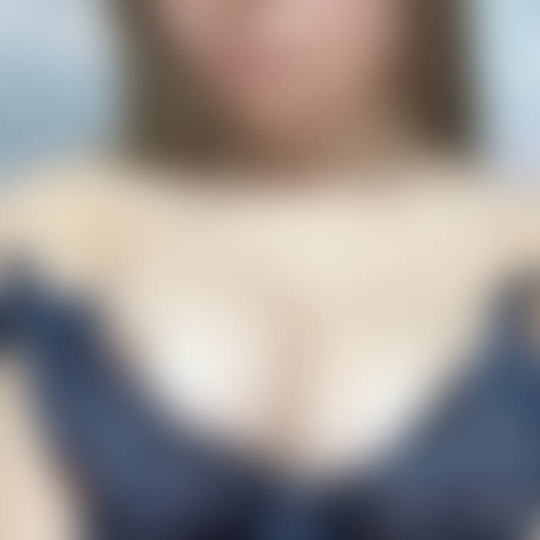 乳首ちらっと
