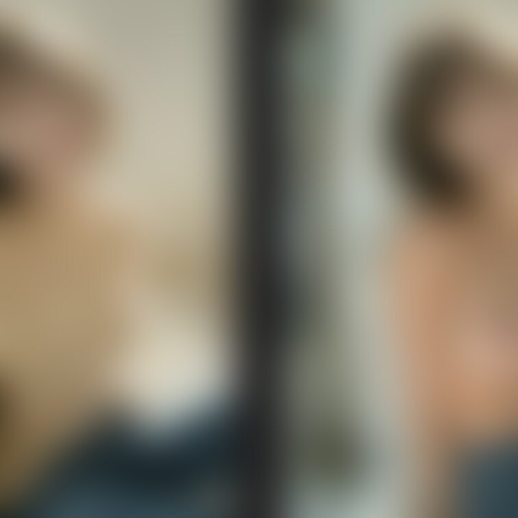 着衣と脱衣を並べた画像です。画像№1418