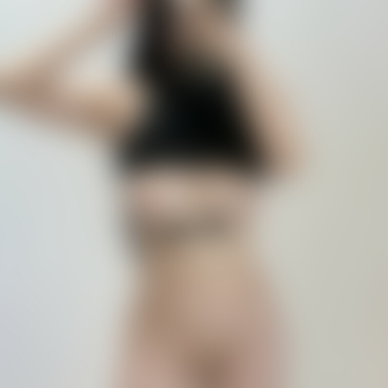丸出し😳💕