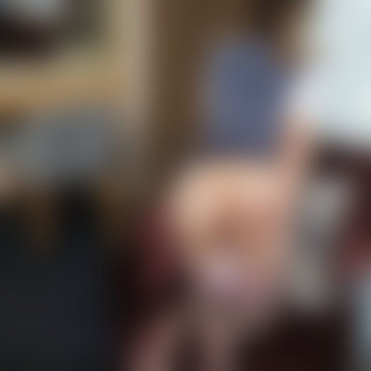 【Premium model】#001_RIKAKO
「お尻まる出しくぱぁでおしっこ」(7/20ページ)
引き続