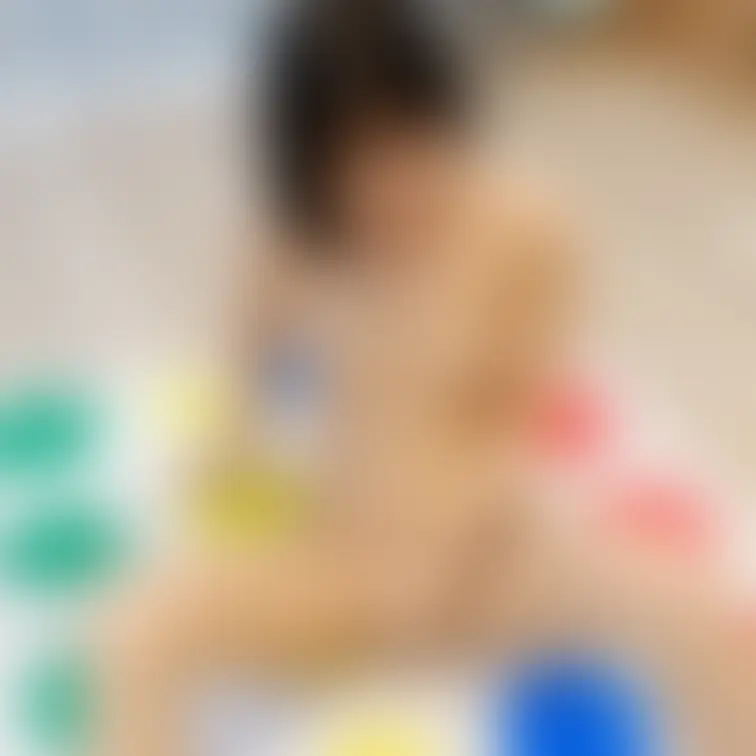 りんの個人撮影。オナニーに挑戦してもらいました。特に何も指示してないので、普段通りの姿を見せてくれたと思います。

