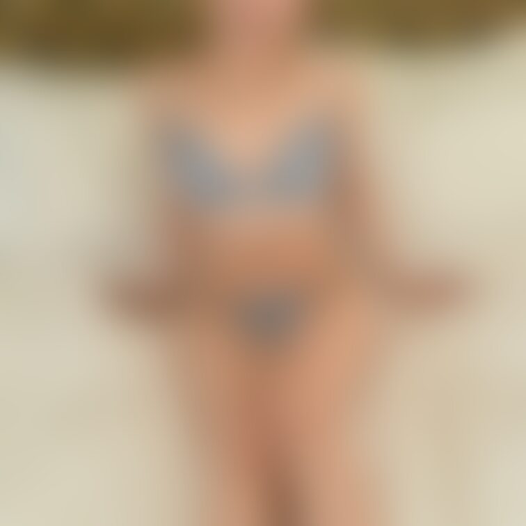セクシーランジェリー(#^^#)

※この画像は￥1000プラン加入でご覧になれます🎵