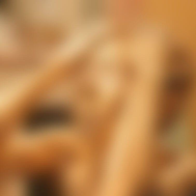 【イケメン金粉体験⑦】
 かっこいい男の子に金粉まみれになってもらいました！5枚ずつ写真をアップしていきます！
 （