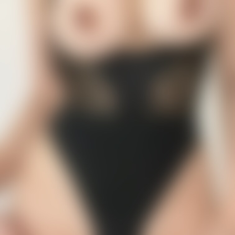 おっぱいとクロッチずらして♡part①