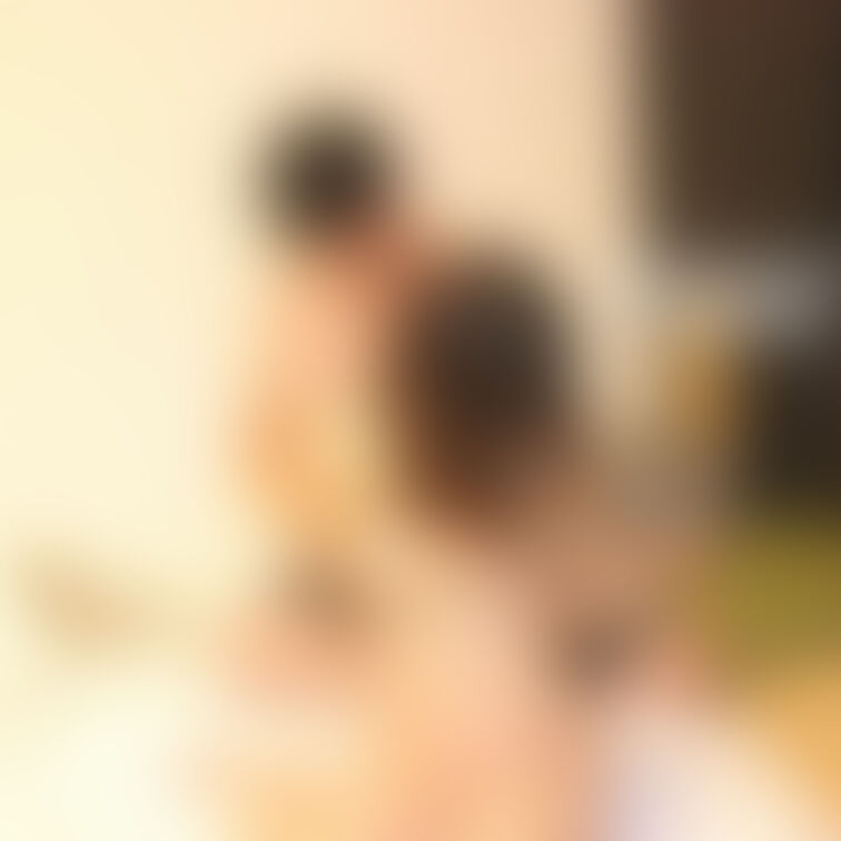 まだ初期の頃の体験

縄が進むと少し興奮してきたのか表情もとろんとしてきました。これが縄○○○いというやつです。