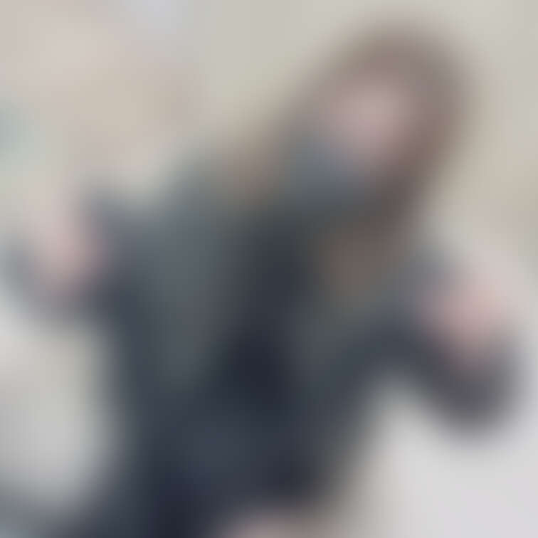 素足派？
タイツ派？