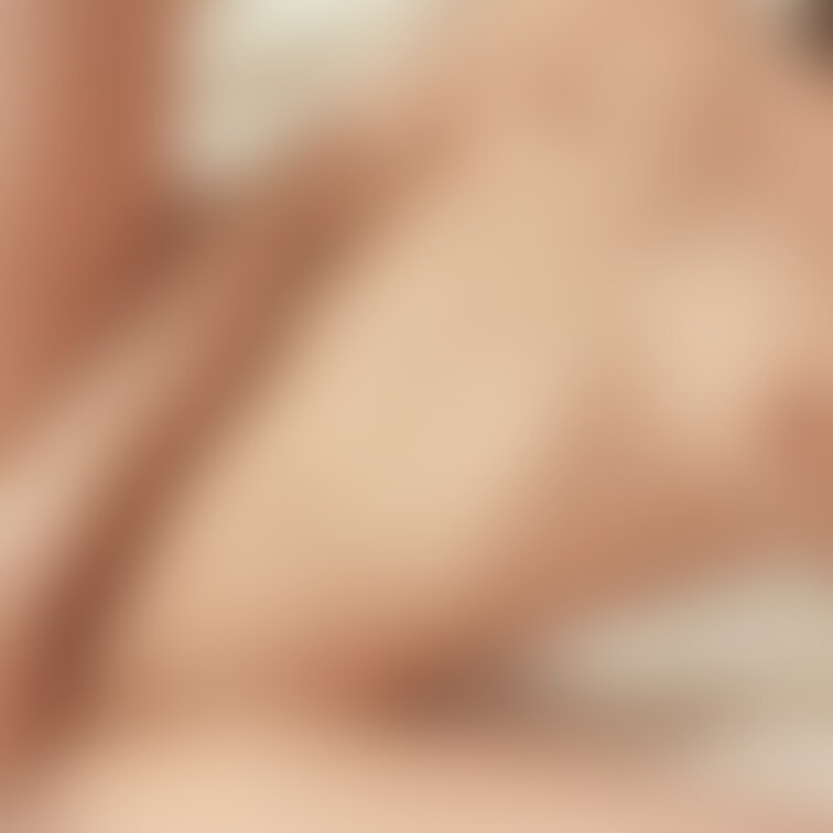 【擬似せっくす画像】正常位♡正常位って顔だけじゃなくてパイパンもおっぱいもしっかり見えるからえっちだよね〜💭