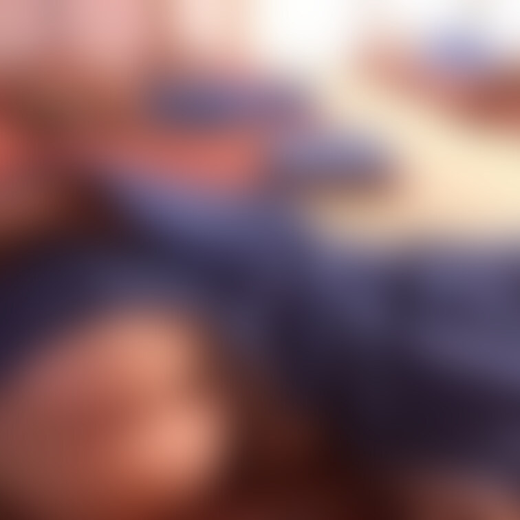 人が沢山居るところで生ハメ☺️
画角に入ってない人も居るから、10人くらいは居たかなぁ☺️
激しくは腰振れないから