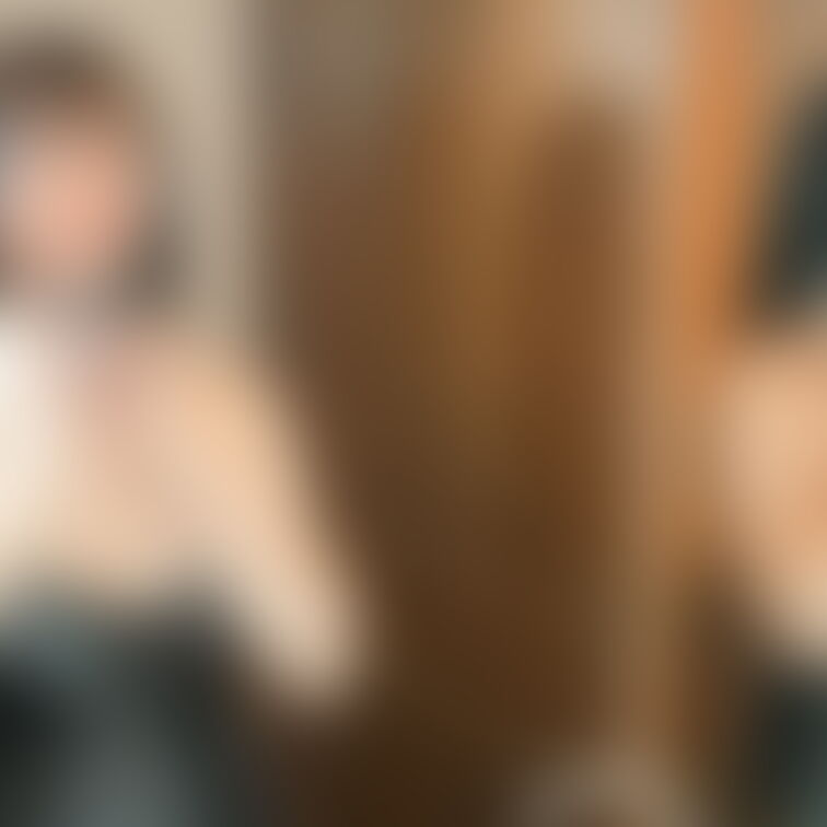 この意味ない首輪（？）ってなに🤣