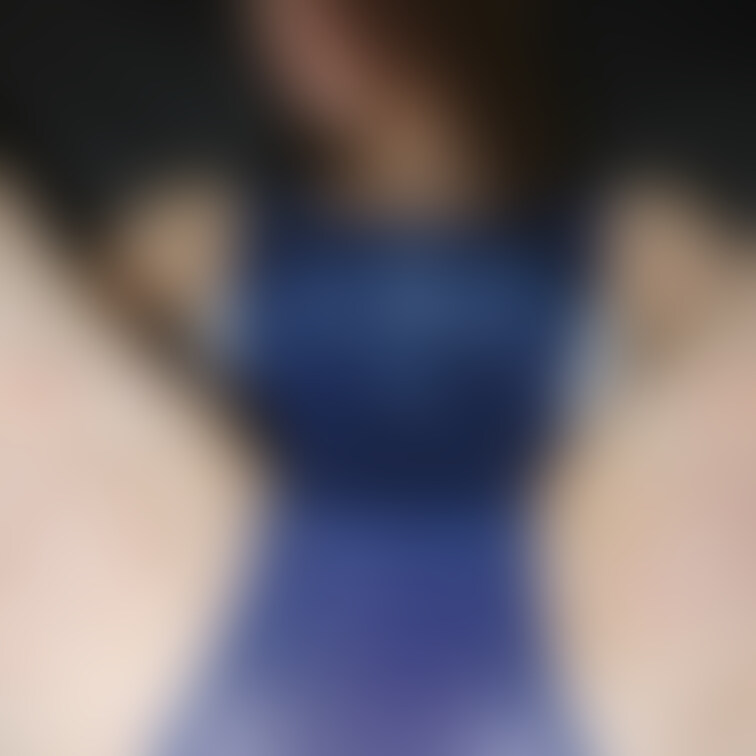スケスケスクール水着♪

ピタッと張り付いて締め付け女性らしいむっちりボディの質感を魅せつける感じに興奮♪

透