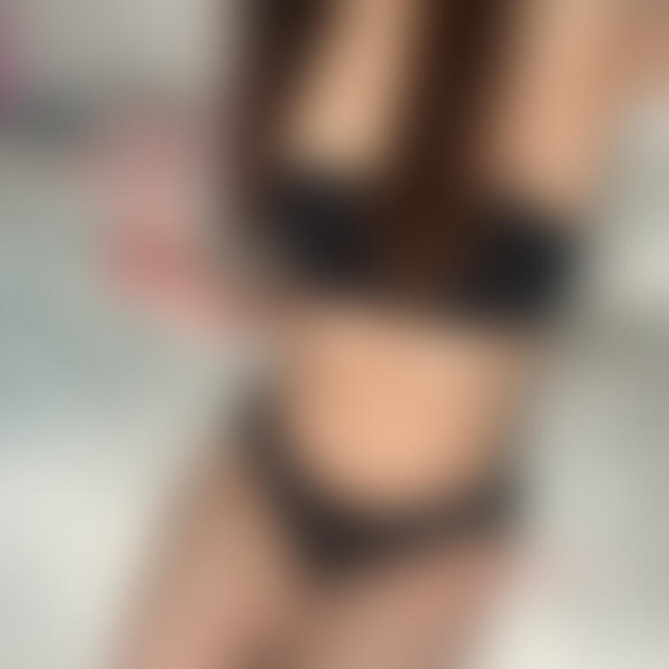 ちょっと前に新しい下着買った時に彼氏に送りつけたやつ🫶