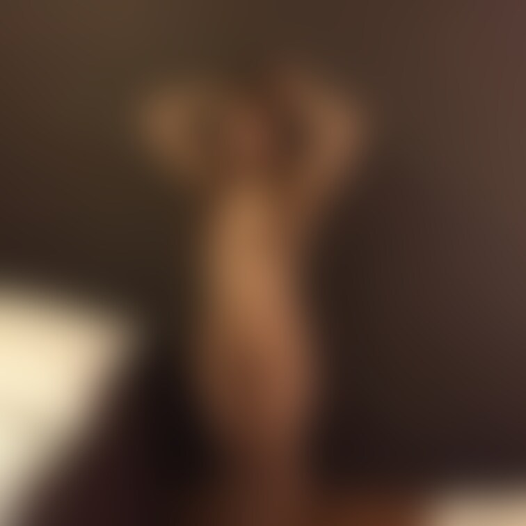 ファン登録してくれた会員さんと撮影会した時の写真や動画です💖
フォローといいねお願いします😍