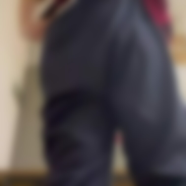 職場でおしり出してみたシリーズ🍑たぽたぽなおしり♡お肉がとてもエッチに見えます💓💞いつもみたいにもっとエチエチにしたかっ