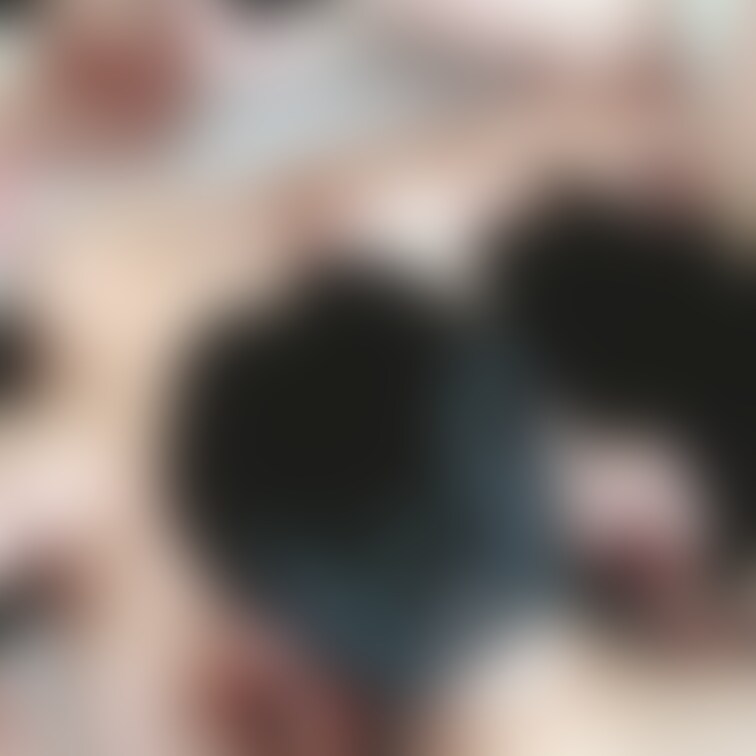 男性三人に舐められて💖