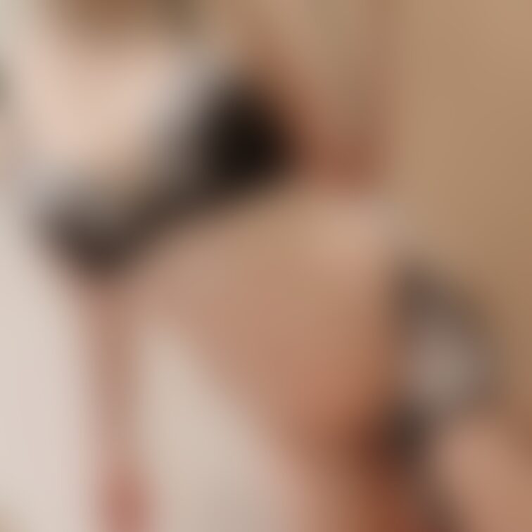 みんな大好き紐パン😋
脱ぎ脱ぎ動画は明日、Smileプランに載せるね!