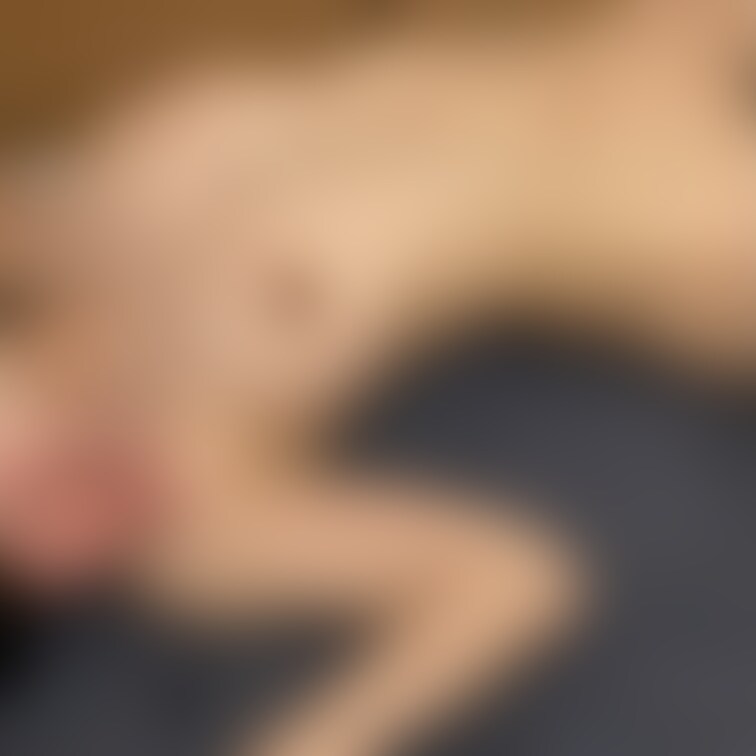 プライベートエッチしたときの🐈❣️

この後バックもしたのですが、気持ち良すぎてにゃんこちゃんはよだれを垂らしてしま