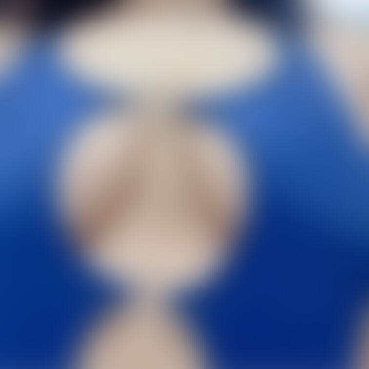 くい込みがエグいハイレグちゃんです♥

えっちな部分はモザイクしたよん😇

こーんな衣装とかを撮影会で着てます♥
