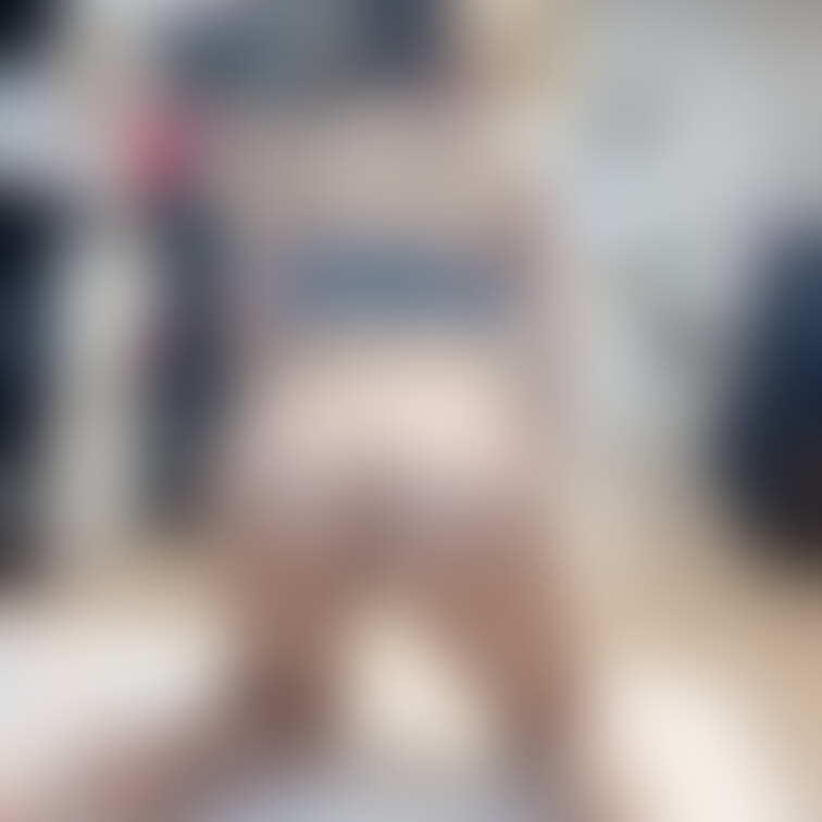 あそこ好きな人✋
嫁さん見られたら、大興奮！
いっぱい攻めてください。