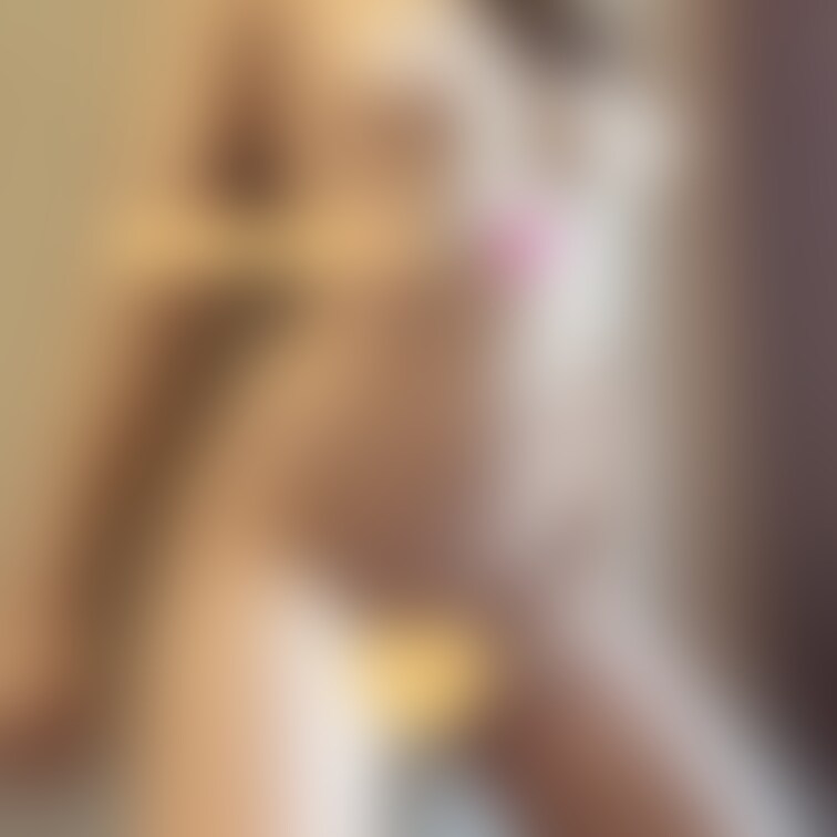 🥹Smileぷらん🥹
まだ朝は寒いけど、はだかんぼで撮ってみたよ!撮りだしたらそんなに気にならないんだけど、、やっ