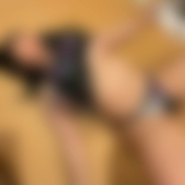 下着のまま○○○されちゃう(〃ω〃)