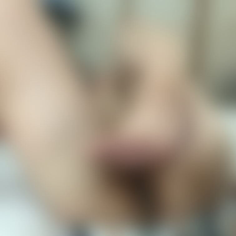 溢れたザーメンがケツ穴に…エロすぎ…