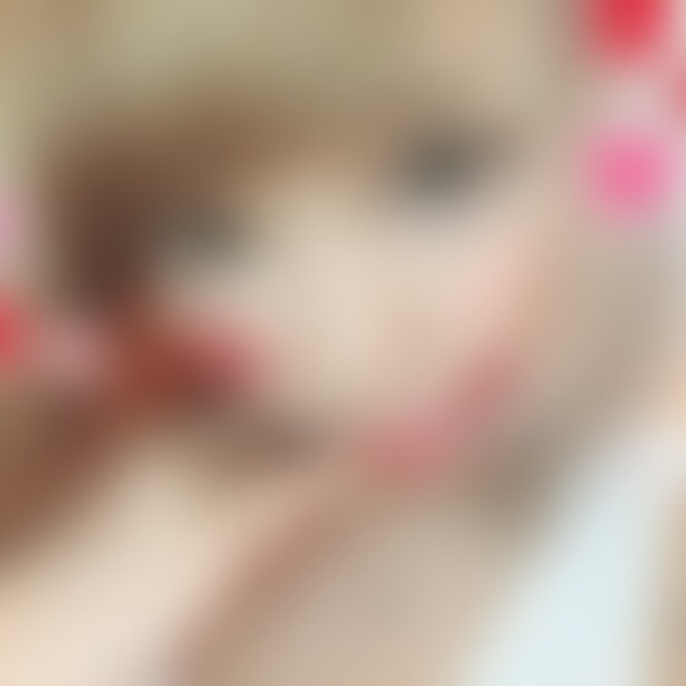 髪型飽きてきた🐱

なにいろにしよかな🐱

金か黒か赤かピンクか🐱

ちゃ、、、いろ？