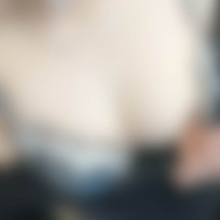 Xに投稿した乳首チラっ写真♡
無料お試しプラン以上で見れます😘