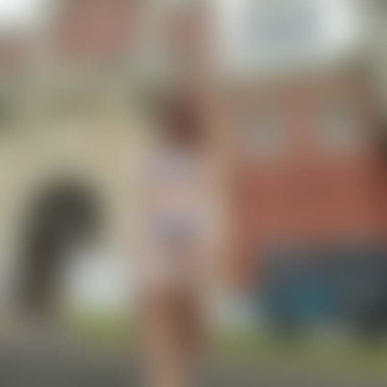前からの写真と後からの写真どっちがいい？