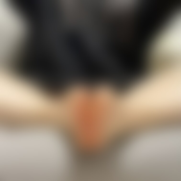 みさきさん③
足のサイズ:24.5cm