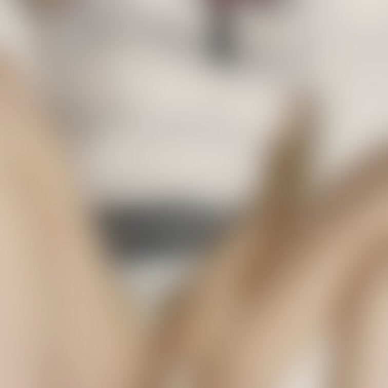 テニスウェアで食い込みパンツ♪
【みみからのお願い💕】
えっちだと思ってくれた方は
写真下の♡印をポチッと