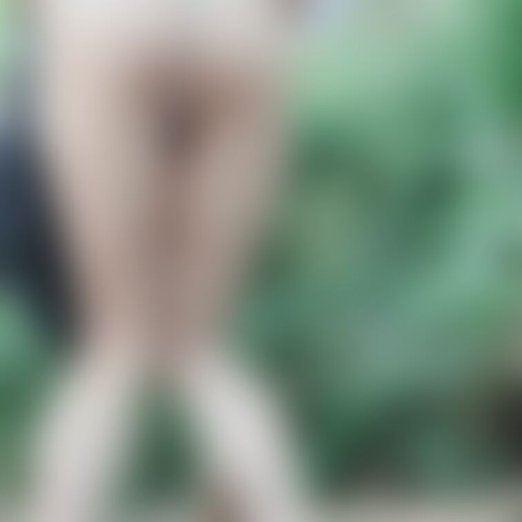 朝のお散歩🐶🐾𓏸𓈒
道路側から見られてないかドキドキ…♡
でも見られててほしい気持ちも🙈💞
この後のオナニー