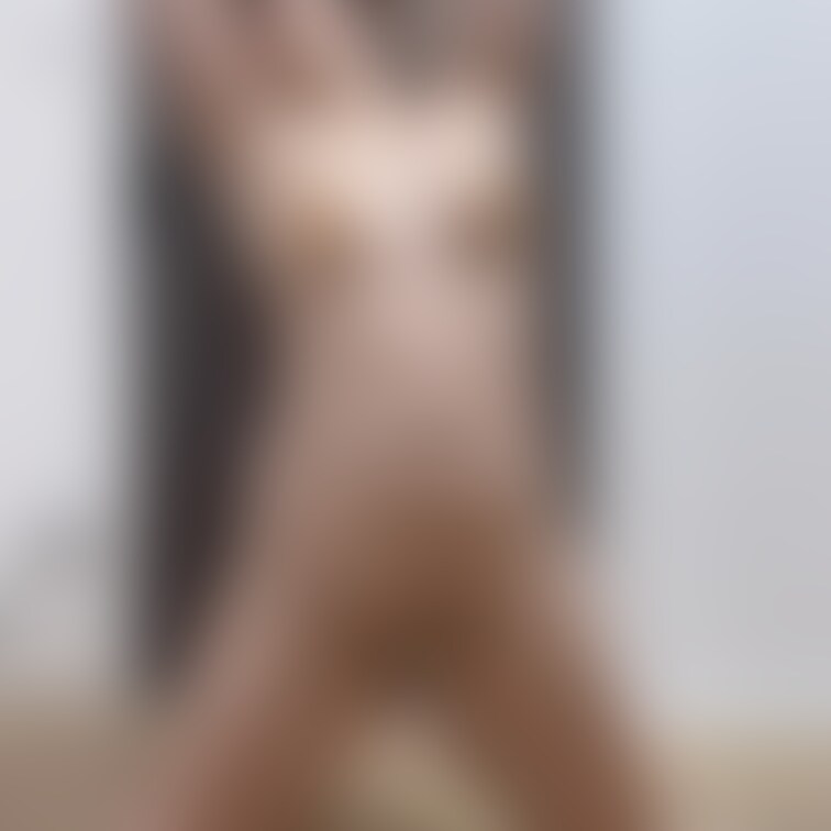 ちょっと番外編💗  

昭和はホタテ貝水着👙
令和はセコ蟹水着👙？？？ 
だったら優奈も負けてられへん💪 
