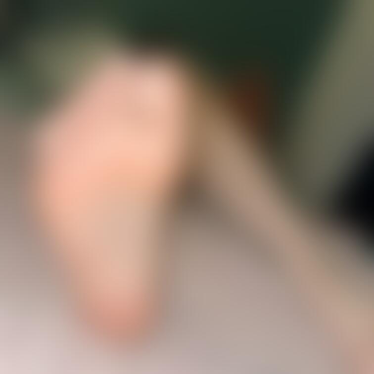 ○○○女子大生(22) みさきちゃん③
足のサイズ:23cm