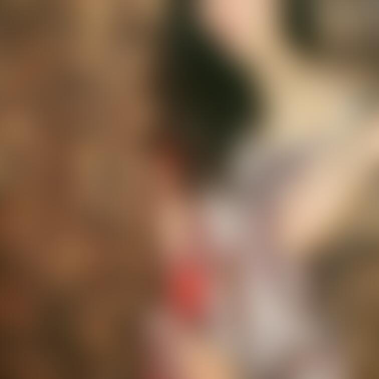 ツヤツヤのランジェリーがめちゃくちゃお気に入り！！