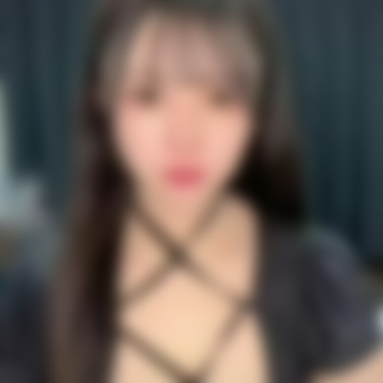 最近エロゲを買って実況しようか悩み中〜🥲
オススメあったら教えてください♡