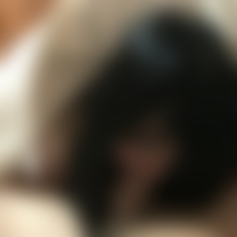 昨晩は地元のセフちゃんと会ってきました

この子の続き見たいですか…？