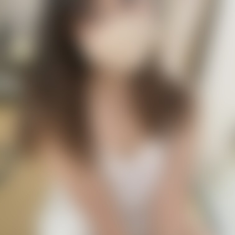 だんだん寒くなってきたからねー🥺

人肌が恋しくなってきたな、、、
旦那さんの出張はいつも長いから寂しいよ。