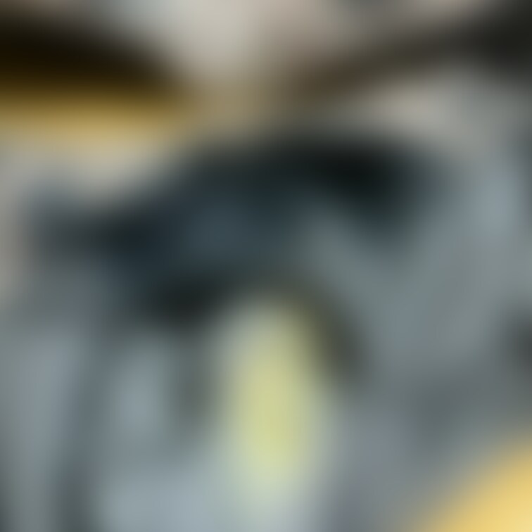 汚れ:★★★★⭐︎
泊まりに行ったので、1日放置された汚パンティ✨
パリっぱり…になってました🤣