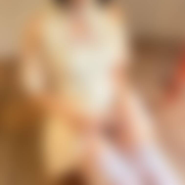 こんちきゅー！！

白チャイナいただいたもの着てみました🫶

どうかな…？

今日はあたたかくて過ごしやすか