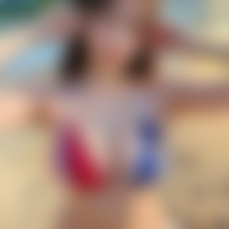 ご指名により君島沙織ちゃんが着替えます。
「これ良いね！持って帰ってもイイ？ えっ？タオルだけ？　ふざけんな！」：沙織