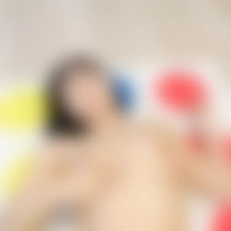 りんのハメ撮り&オナニー風画像。今月パーティーに誘ってます。お客さん来たらいいな。
セクシーアイドル虎の穴・りん編