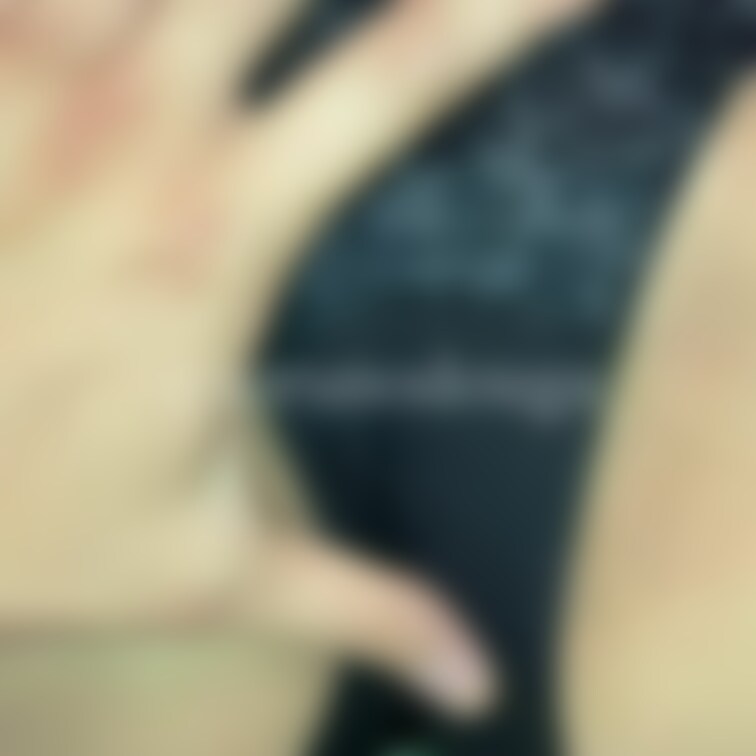 DMくれた19歳Fカップちゃん
前夜までずっと俺の動画でオナニーしながらイメトレしてくれてたとかめっちゃ健気
クンニ