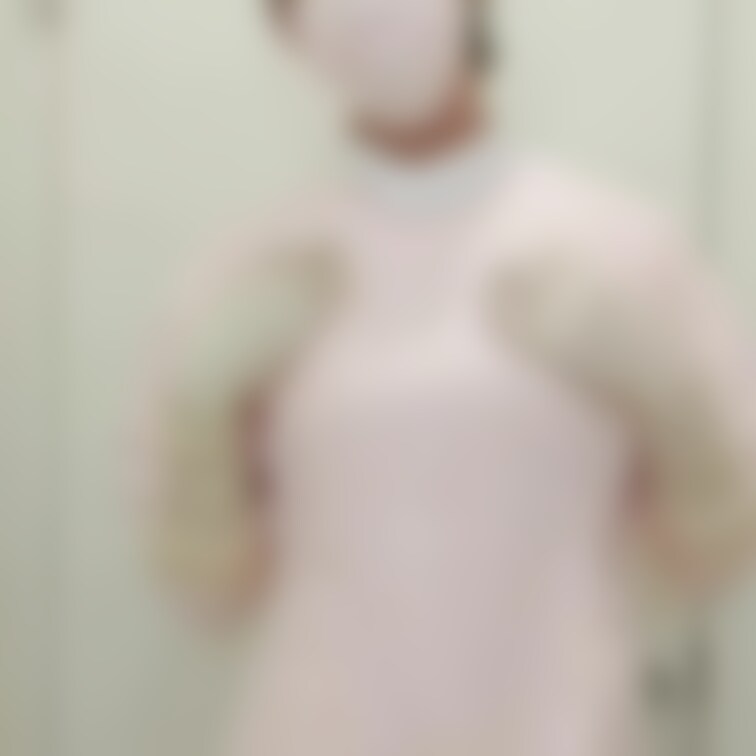 ピンクの予防衣にロンググローブ😷なにされたい？