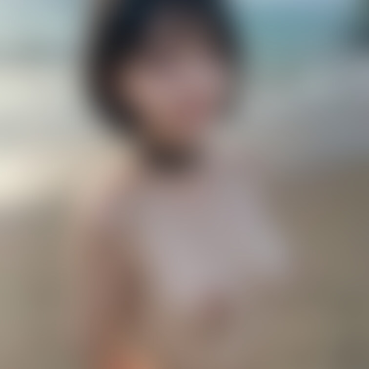 [December 10, 2024 part2]
浜辺で裸のデートだね💕
開放感満点であなたも裸になって🥰💕
I