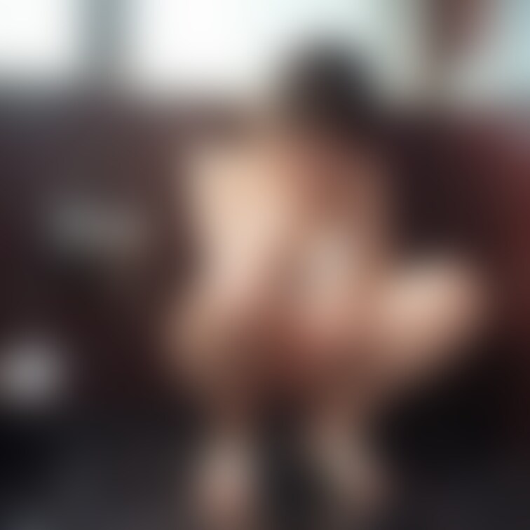 こんばんわ♡ りんです！

東京 / JD / 看護系

放尿系見られるのが好きです。

R18のえちえち投稿は500円