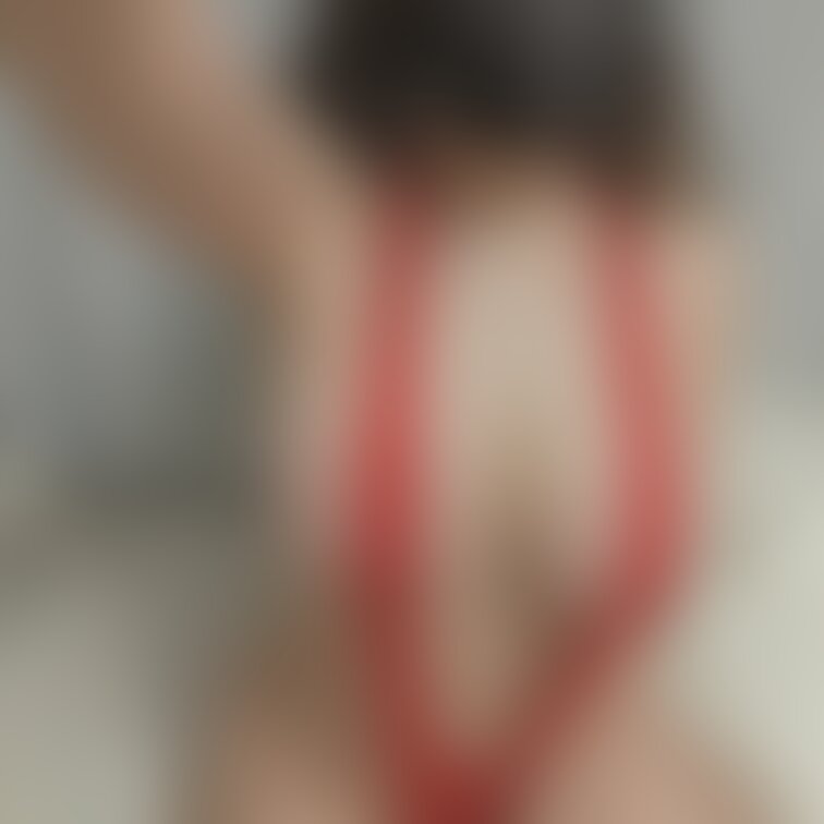 破廉恥すぎる水着…👙

これは流石に外じゃ着られないね…🤣🤣🤣


Swimsuit that is too 
