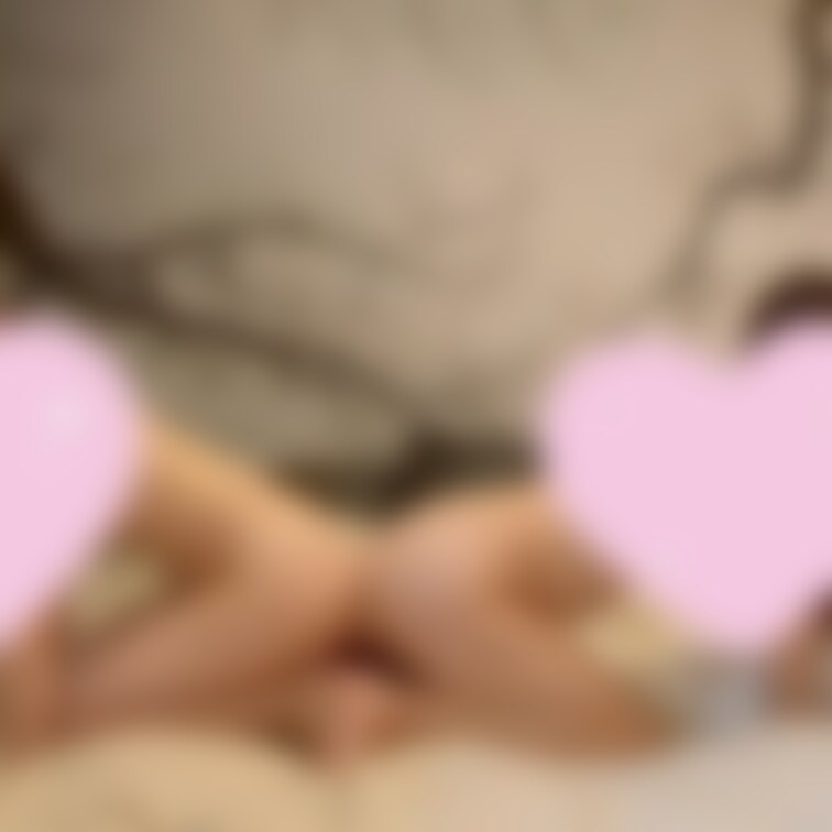 2022年10月22日投稿動画

お互いにマッサージしながらオナラ出したりお尻とお尻くっつけてオナラしたよ！

