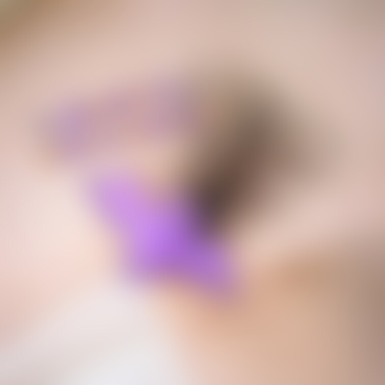 濡れてる陰毛♡最高では??
私はオシッコの匂いも好きなので、
陰毛好きです✨
くんくんしたいですよね…(*´˘`*
