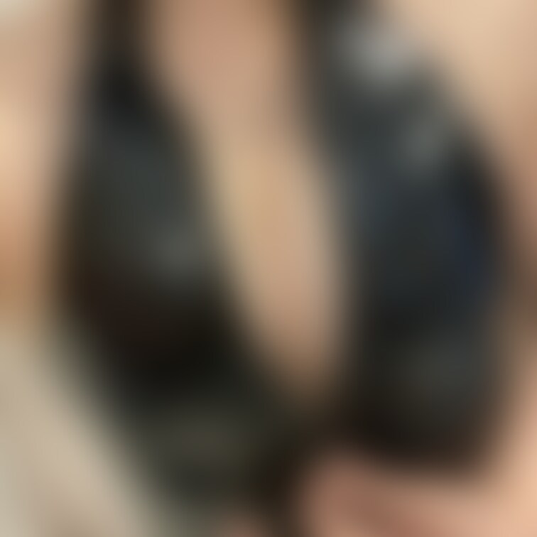 ボンデージのムチムチおっぱい